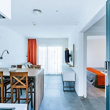 Sunway Apollo Apartment Sitges